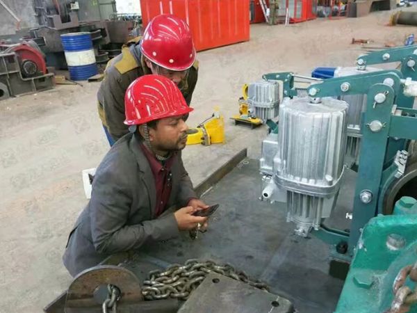 国外客户来厂参观